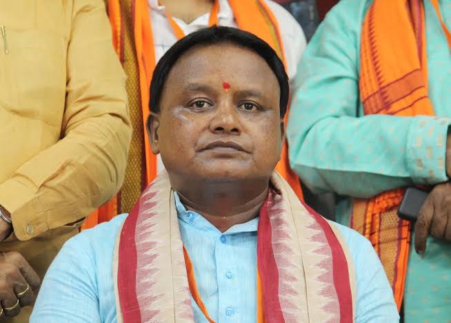 पुरी रथ यात्रा भगदड़ मामले में सरकार का बड़ा एक्शन, बदला प्रशासन का हुलिया, इन अधिकारियों पर हुई कार्रवाई